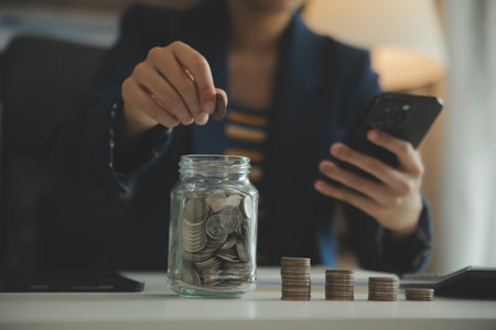 Emergency Funds and Risk Management: How Cash Reserves Protect Your Investments
