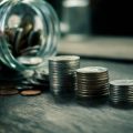 Short Selling in a Volatile Market: How to Navigate Uncertain Times