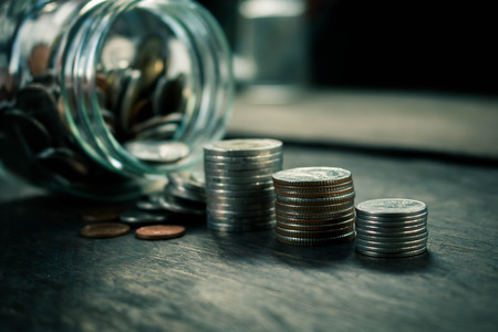 Short Selling in a Volatile Market: How to Navigate Uncertain Times