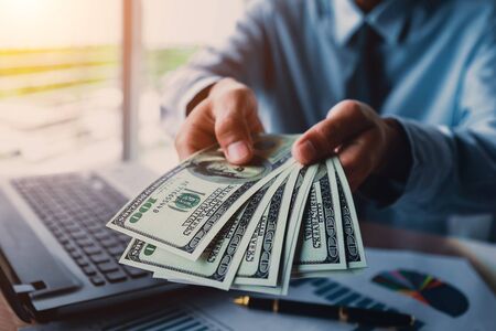 Understanding the Net Investment Income Tax (NIIT) and Its Effect on Capital Gains