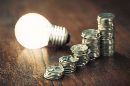 Blending Active and Passive Strategies: Finding the Right Balance for Your Portfolio